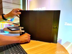 Asus Zenbook 17 Fold OLED, Laptop Layar Lipat Harga Tembus Rp 50 Juta
