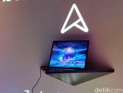 Asus Zenbook 17 Fold OLED, Laptop Layar Lipat Harga Tembus Rp 50 Juta