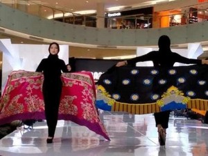 Unik! Dosen Unesa Ciptakan Batik dengan Pewarna Tanah, Ini Keunggulannya