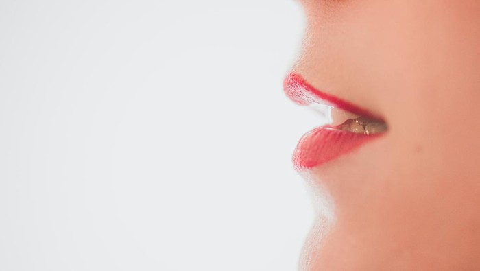 Ilustrasi buah bibir.