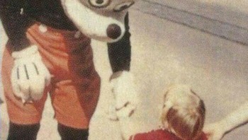  Disney Mengirim Orang Ini Setiap Kali Beberapa Anak Berbicara Tentang Bruno Foto: Boredpanda