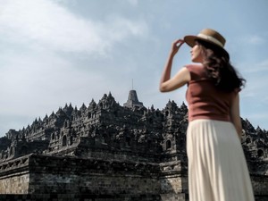 Paket Edukasi dan Konservasi Naik Borobudur Siap, Sandiaga Harap Harganya Pas