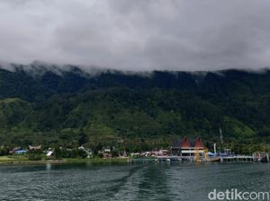2 Versi Cerita Asal Usul Danau Toba