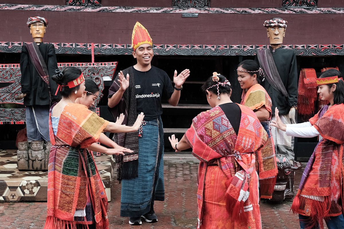 Keindahan Tari Tor-Tor – Warisan Budaya Batak yang Sarat Makna dan Tradisi