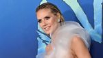 Seksi Banget! Heidi Klum Memukau dengan Gaun Ilusi Optik