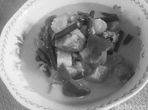 ilustrasi sayur lodeh.