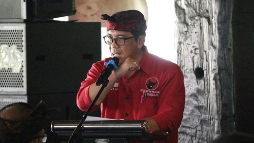 Ketua DPC PDIP Tabanan, I Komang Gede Sanjaya.