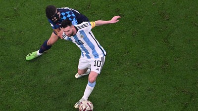 Kala Messi Berdansa di Lusail
