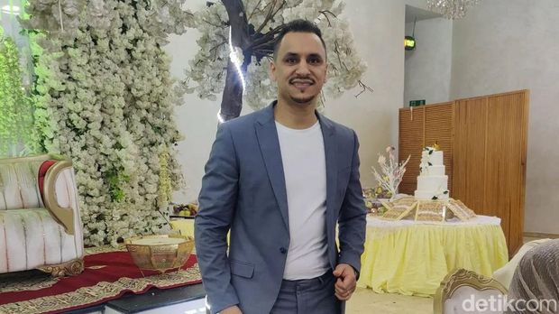 Mantan pemain Persib Redouane Barkaoui.