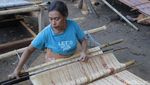 Melihat Pembuatan Tenun Ikat Karaja Sumba