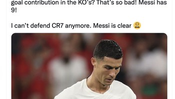 Saya fans berat Ronaldo sejak 2005 tapi tidak ada perdebatan lagi. Bagaimana bisa 5 kali Piala Dunia tanpa kontribusi gol di babak gugur? Sangat buruk, Messi punya 9. Saya tak bisa lagi membela Ronaldo, tulis akun ini. Foto: Twitter