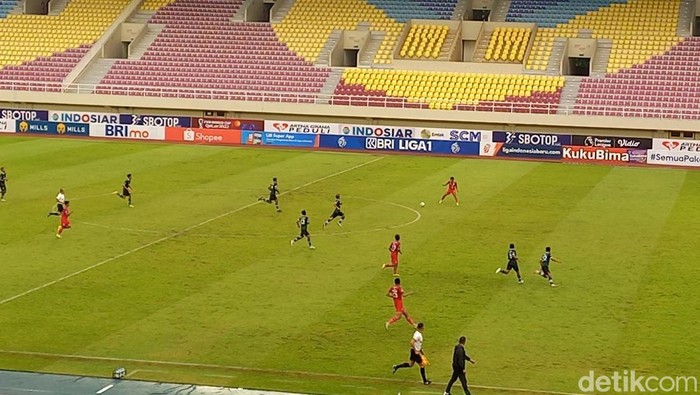 Persikabo 1973 vs Arema FC di Stadion Manahan Solo, Rabu (14/12/2022).