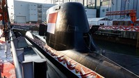 Kapal selam pertama Singapura yang bernama Invincible dan diluncurkan tahun 2019 lalu juga dirakit oleh TKMS, serta diresmikan dalam seremoni serupa di Kiel, Jerman. (Morris MacMatzen/Getty Images)