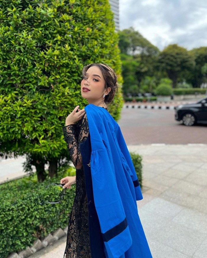 putri anjani putri anjani