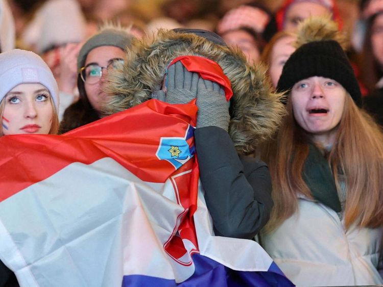 Sedihnya Pendukung Kroasia Usai Dibantai Argentina