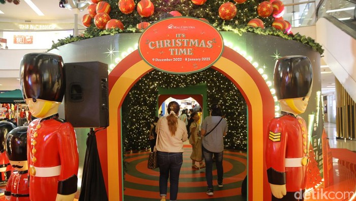Menyambut libur natal dan tahun baru, Mal Ciputra Jakarta mengajak seluruh pengunjung untuk mengikuti petualangan seru bertema salju.