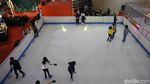 Bertualang Seru di Wahana Ice Rink Jakbar