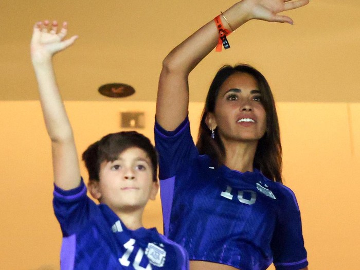 Istri Lionel Messi, Antonella Roccuzzo (Photo by Odd ANDERSEN / AFP) (Photo by ODD ANDERSEN/AFP via Getty Images)