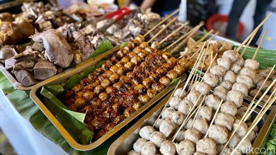 Serunya Kulineran sambil Nonton Konser di Allo Bank Food Festival