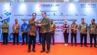 Bank DKI ditunjuk sebagai bank pemimpin sindikasi yang berkolaborasi dengan Bank Pembangunan Daerah Seluruh Indonesia (BPD-SI). Hal tersebut dalam rangka penyaluran kredit sindikasi senilai Rp 1,5 triliun untuk PT Oki Pulp & Paper Mills.