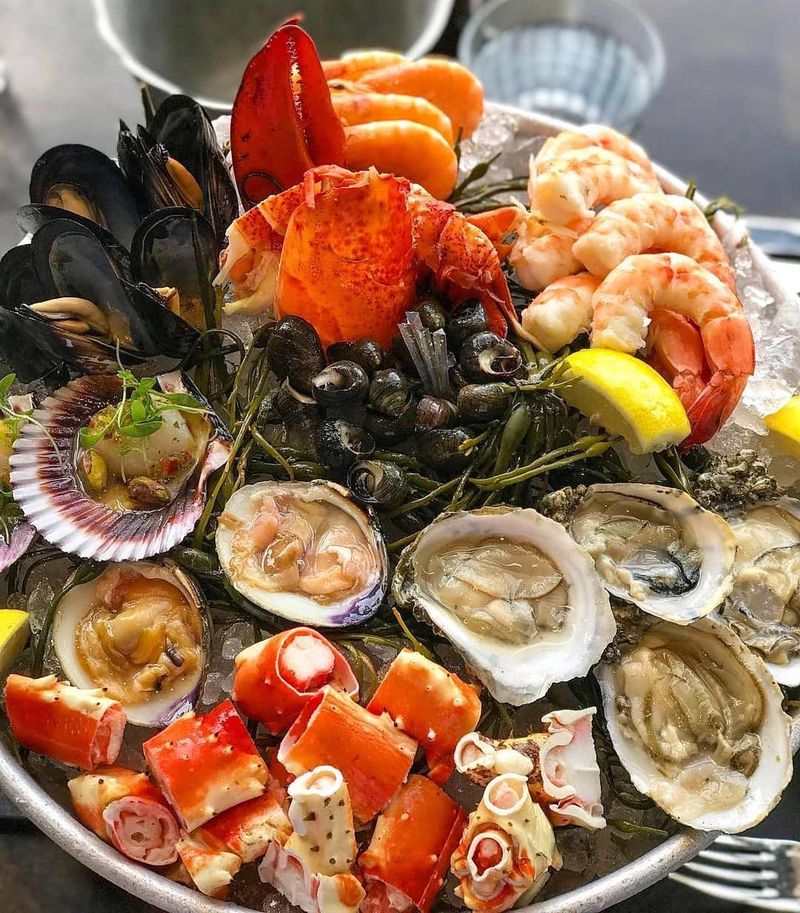 Begini Kesibukan Pabrik Seafood Segar Ramah Lingkungan Terbesar di Dunia Begini Kesibukan Pabrik Seafood Segar Ramah Lingkungan Terbesar di Dunia