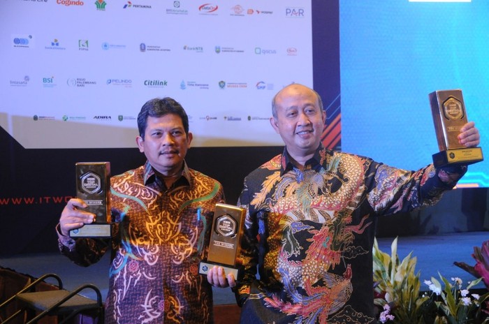 BPJS Kesehatan Raih Penghargaan Top Digital Awards 2022