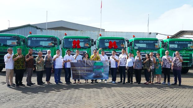 Diakhir tahun USD Trucks serahkan 32 unit Quester Euro 5.