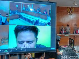 Hakim Nyatakan Pencucian Uang Doni Salmanan Tak Terbukti