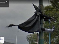 Penampakan Lucu hingga Konyol di Google Street View