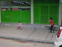 Penampakan Lucu hingga Konyol di Google Street View