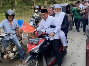 Beda Gaya saat Terjebak Macet: Gubsu Naik Motor, Wagubsu Naik Becak