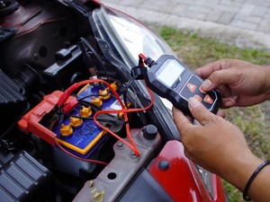 Yakin Pilih Mobil Bekas Hanya Berdasarkan KM Rendah? Pikir Ulang Deh