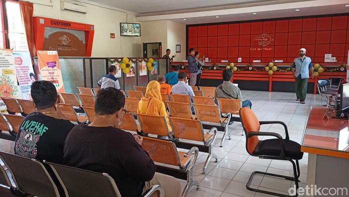 Kantor pos Ponorogo