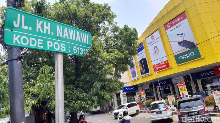 kh nawawi