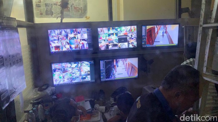 KPK geledah DPRD Jatim