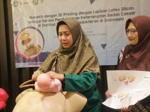Manekin Bedah Sesar Unair Dapat Dana Matching Fund, Bantu Calon Dokter Belajar