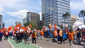 Ada Demo Buruh Tolak Perppu Ciptaker, Lalin Menuju Istana Ditutup