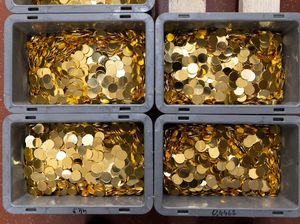 Melihat Pencetakan Koin Emas Austrian Mint
