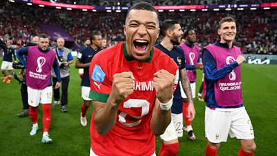 Gembiranya Mbappe Saat Pakai Jersey Maroko