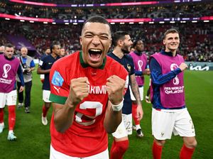 Gembiranya Mbappe Saat Pakai Jersey Maroko