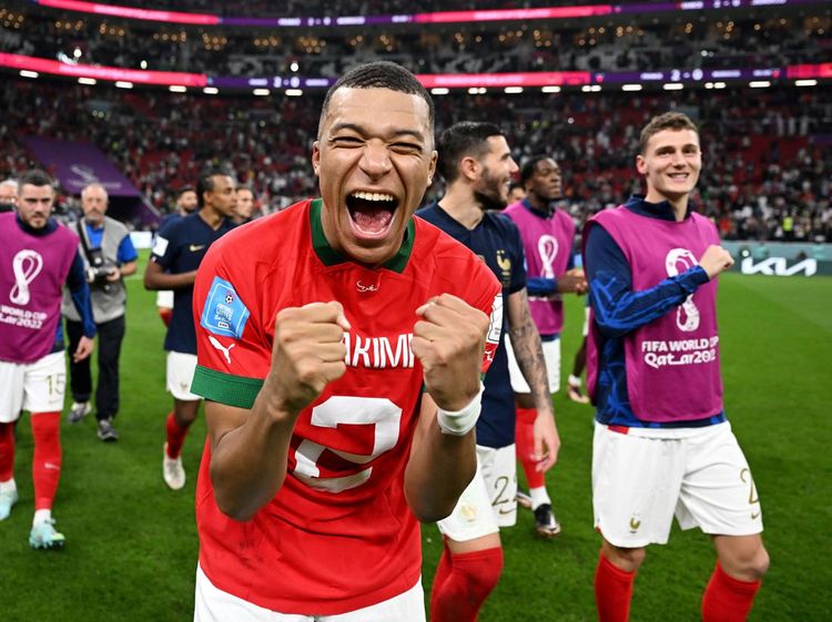 Gembiranya Mbappe Saat Pakai Jersey Maroko