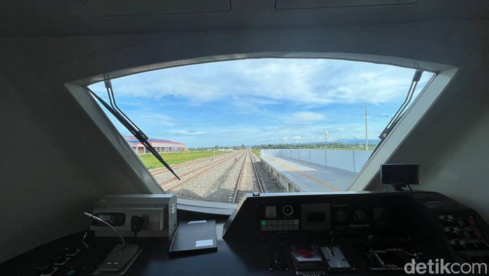 Pemandangan dari Kereta Api Sulsel Pemandangan dari Kereta Api Sulsel