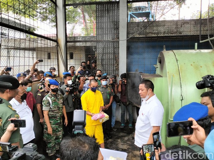 Pemusnahan barang bukti narkoba yang dibawa 2 oknum TNI