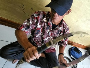 Penampakan Samurai Selendang Milik Warga Sukabumi