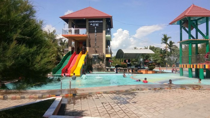 Destinasi wisata Air Terjun Takapala, Kabupaten Gowa, Sulsel.