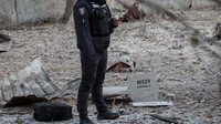 Seperti dilansir CNN, Rabu (14/12/2022), pesan khusus itu diduga merujuk pada dugaan serangan Ukraina terhadap pangkalan udara di dalam wilayah Rusia pekan lalu. Ryazan merupakan salah satu dari sejumlah pangkalan udara Rusia yang dihantam rentetan serangan drone, yang diduga kuat diluncurkan Kiev, pekan lalu.