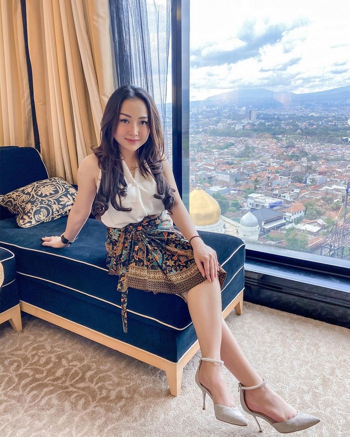ratu azalia ratu azalia