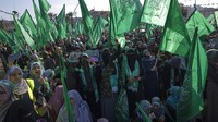 Kelompok oposisi dari Palestina, Hamas atau Harakat al-Muqawamah al-Islamiyyah, memperingati hari jadi ke-35 di Gaza.  