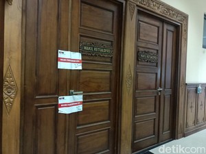 Wakil Ketua DPRD Jatim Kena OTT KPK Karena Dugaan Korupsi, Berapa Gajinya?