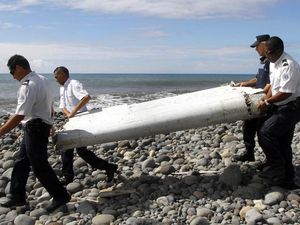 Populer: Potongan Pesawat MH370 Ditemukan di Madagaskar!